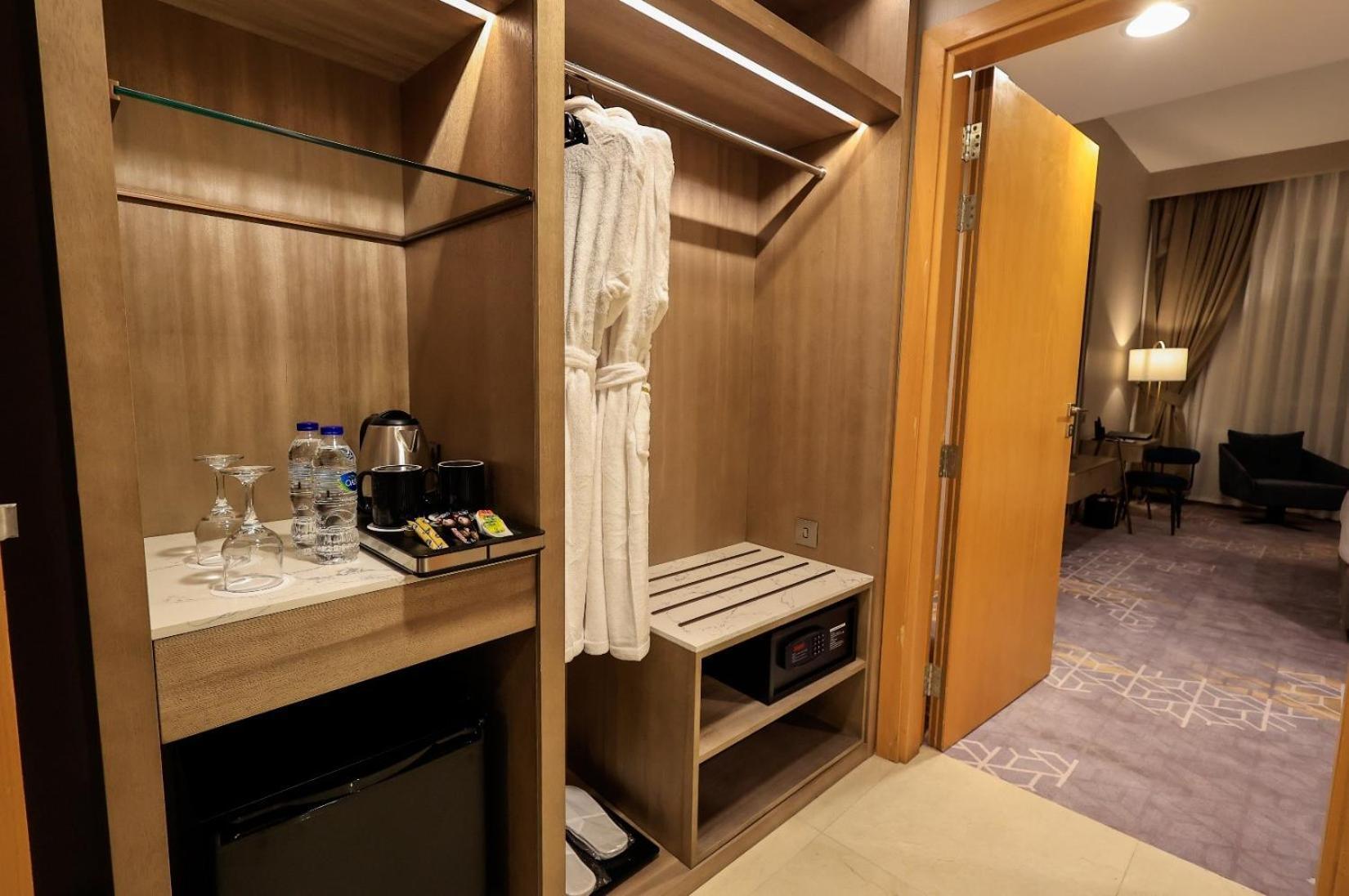 Best Western Premier M Four Hotel 두바이 외부 사진