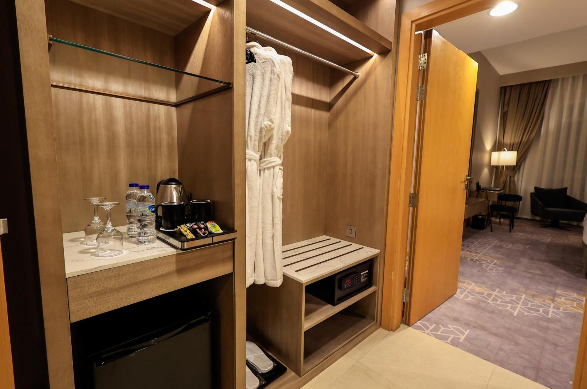 Best Western Premier M Four Hotel 두바이 외부 사진